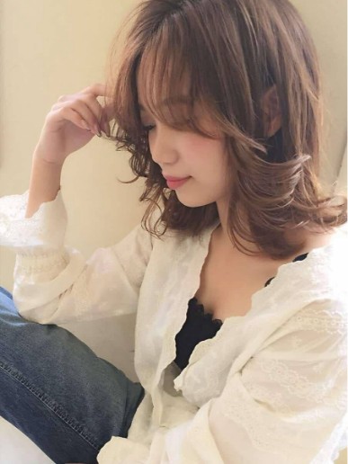 ヨロ ヘアスタイル